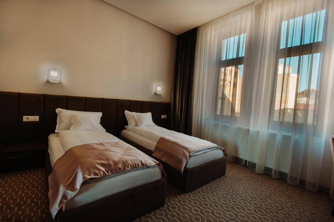 Roa Guesthouse Blaj Eksteriør bilde